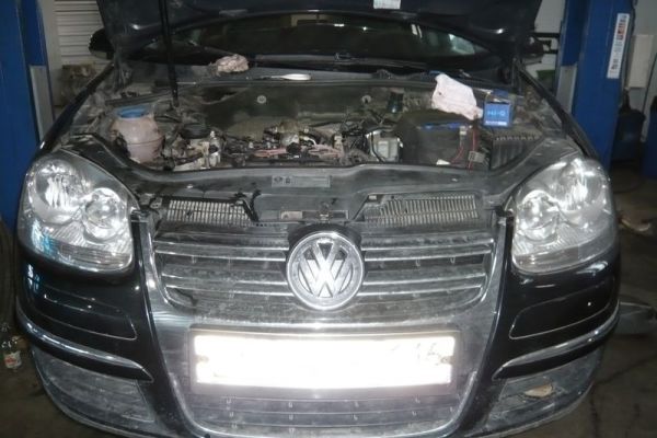 Volkswagen Golf V- 2009г (1.4 САХА) капитальный ремонт двигателя на пробеге 143 тыс.км